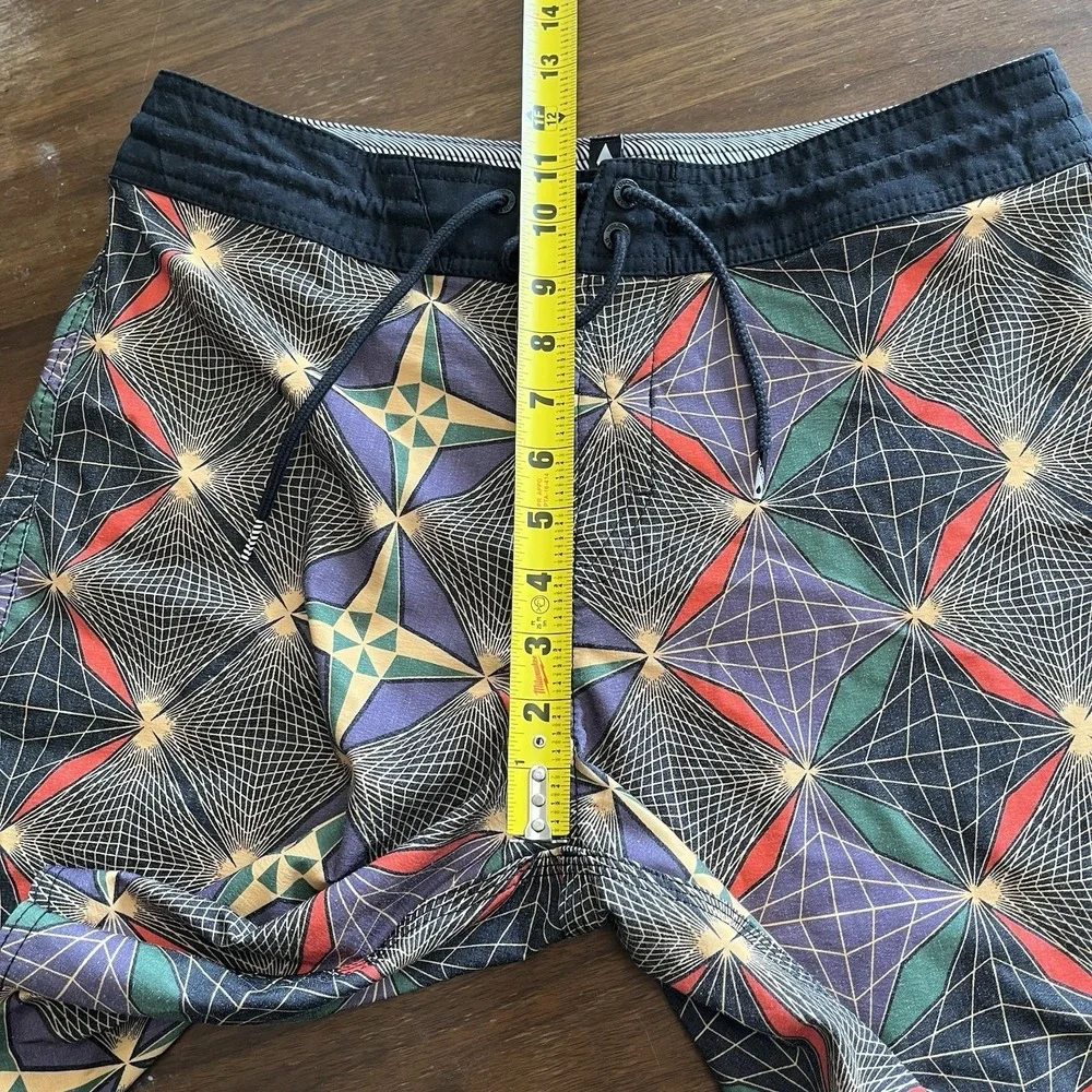 Volcom Swim Shorts Mens 31 Psychedelic Geometric Mod Board Trunks Y2K Surf Skate